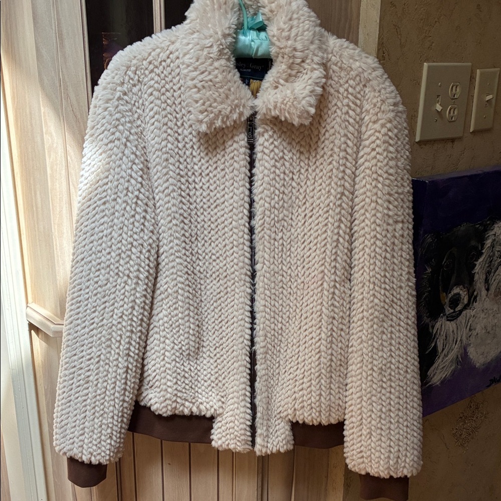 Paisley & Gray Cream Teddy Jacket sz L slim fit LN